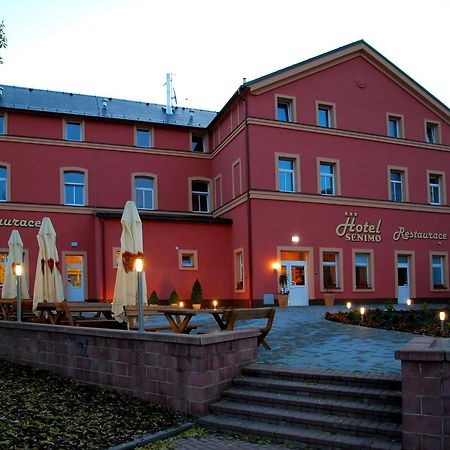 Hotel Senimo Olomouc Luaran gambar